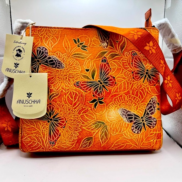 NWT Anuschka Tooled Embossed Leather Crossbody with Adjustable Strap - Butterfly - Picture 4 of 15